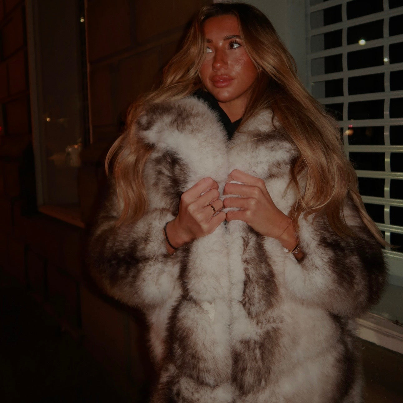 Arctic 2.0 faux fur coat