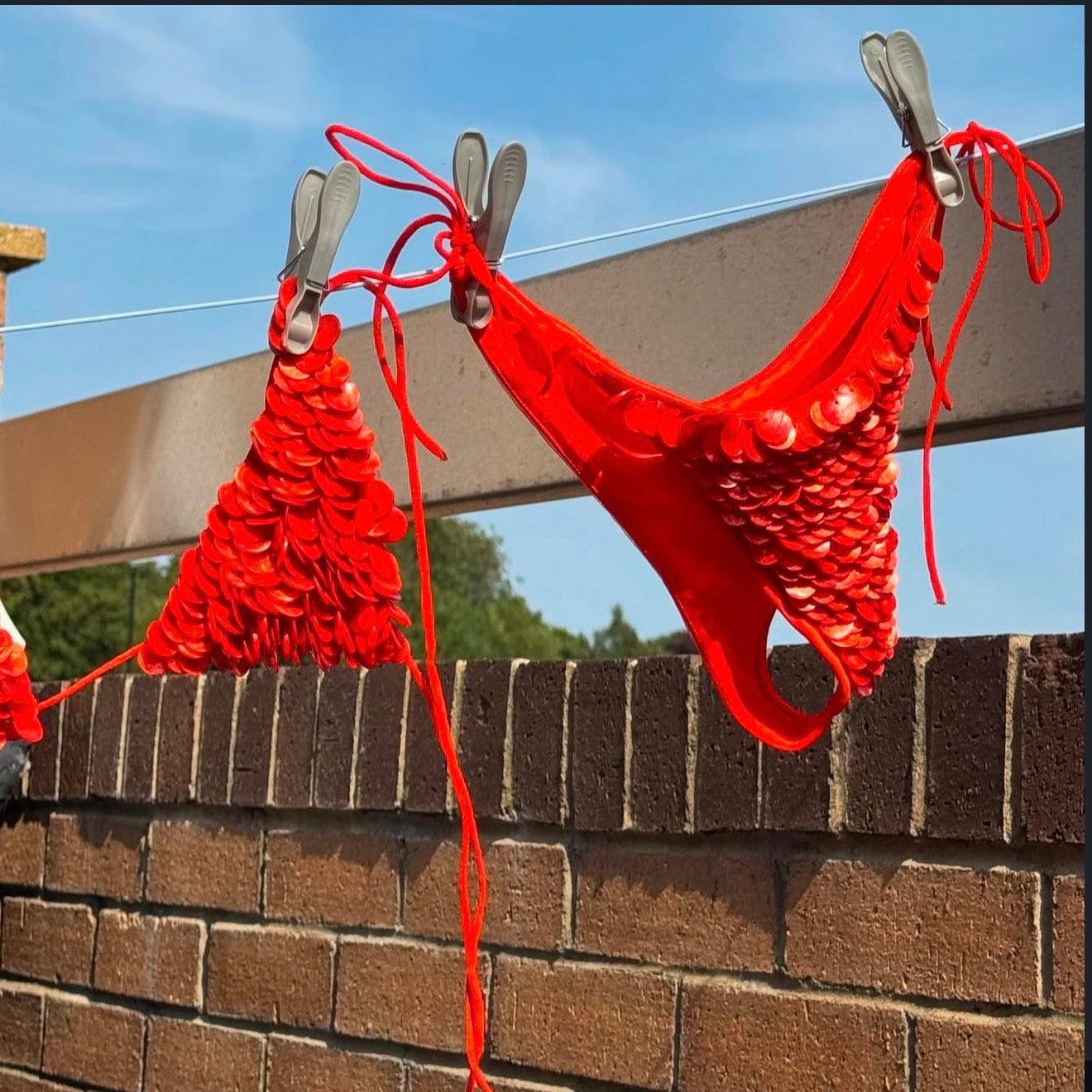 “Scale” bikini in orange