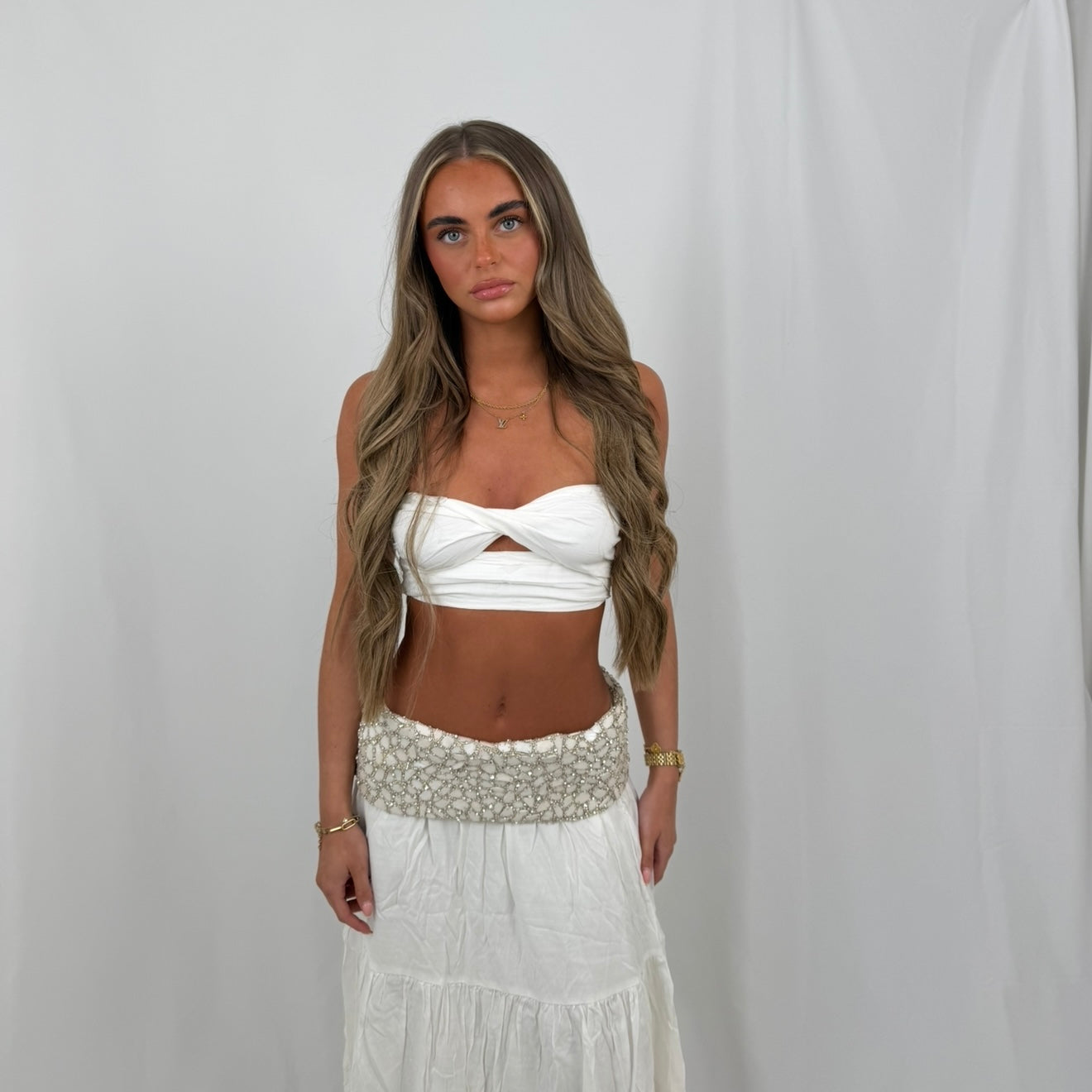 “Pearl” belt